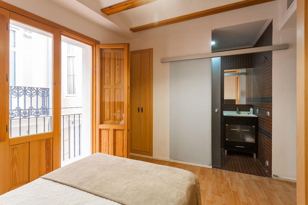 Like Apartments Lonja Valencia Exterior photo