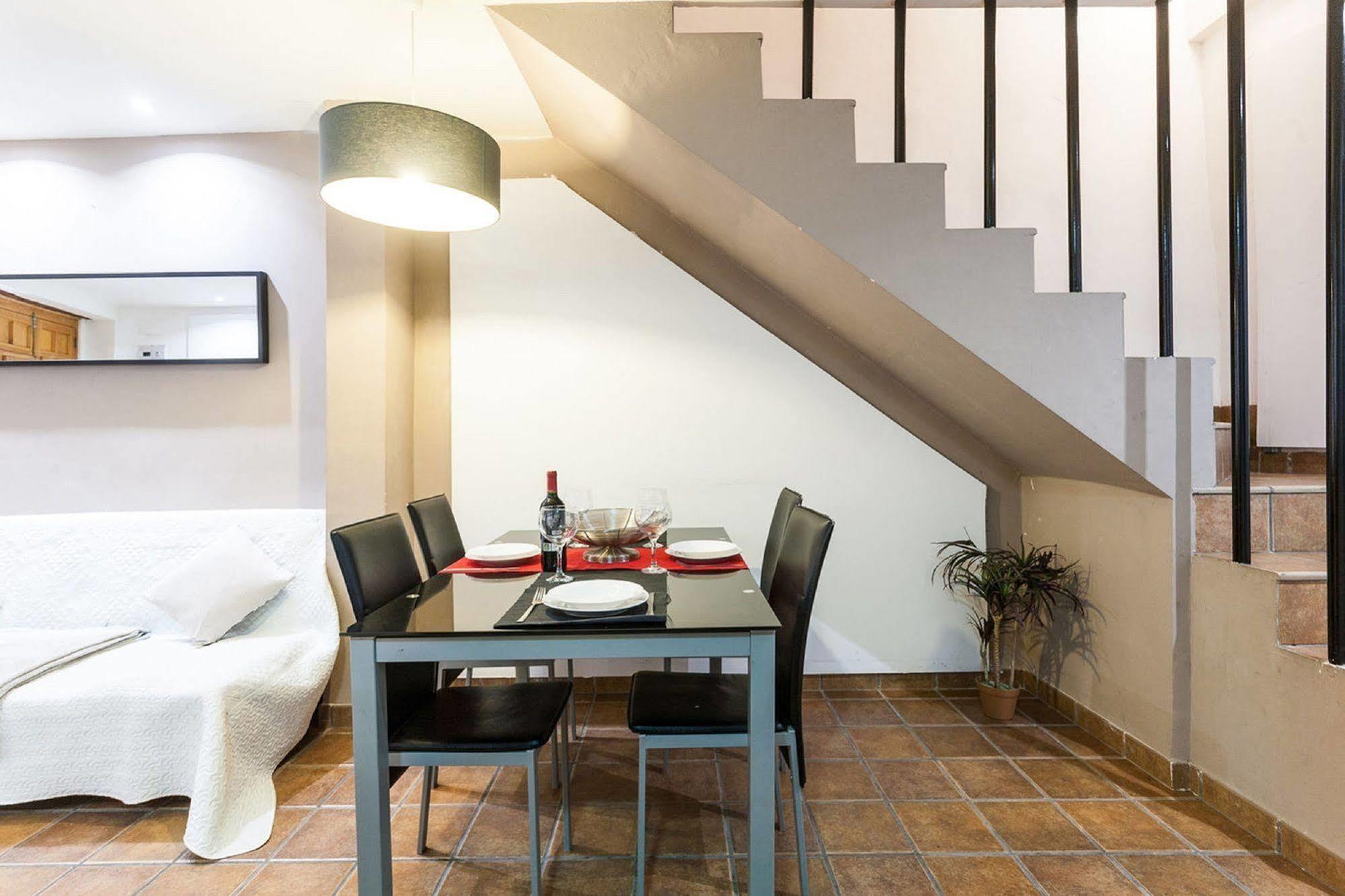 Like Apartments Lonja Valencia Exterior photo